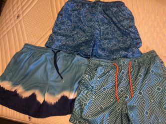 3 Brand New Mid Length Mens Boardshorts / Bathing suit / Size Medium