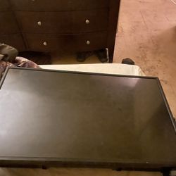 32 Inch Flat Screen 