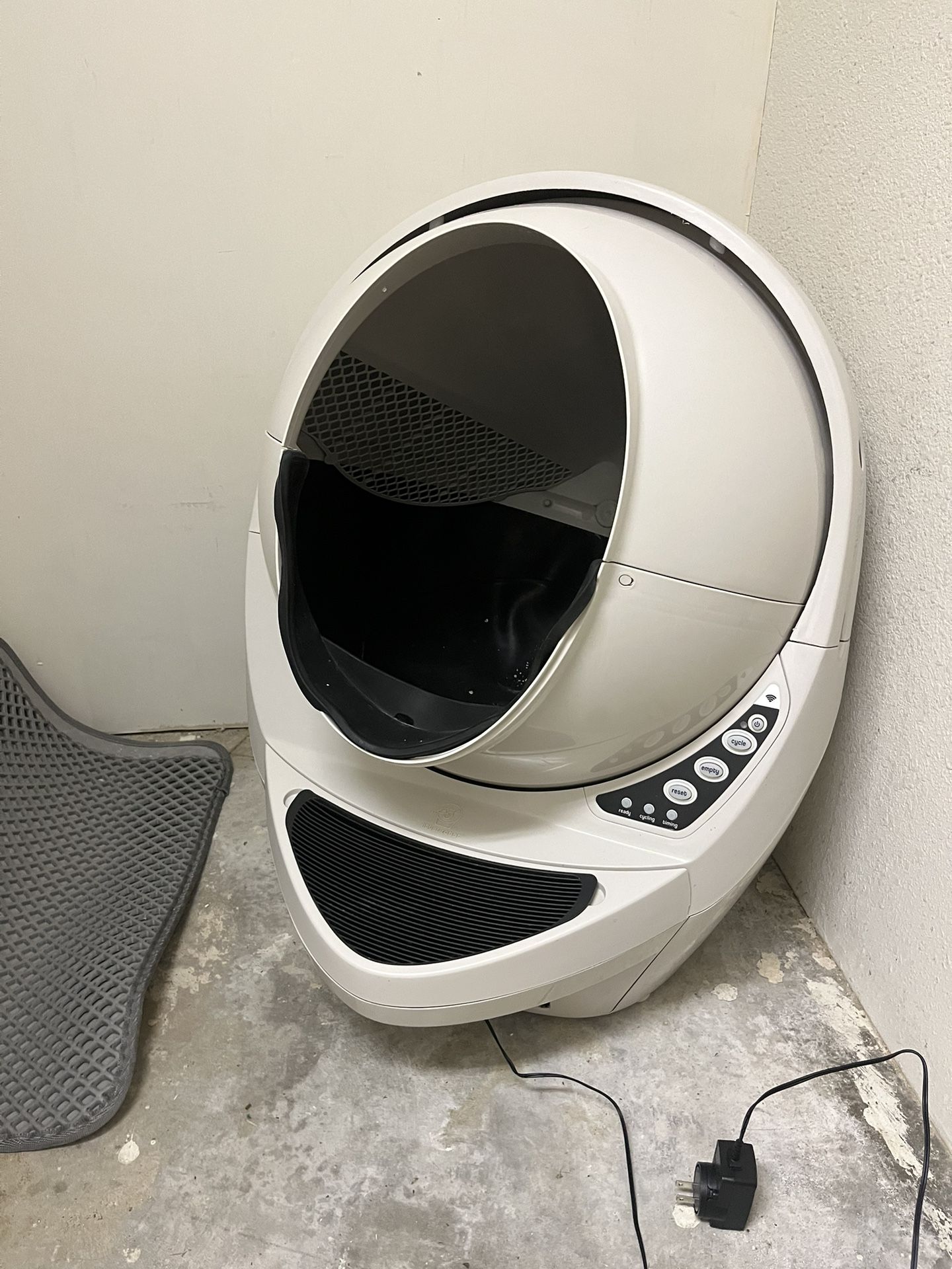 Refurbished Litter Robot Connect 3