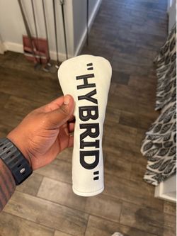 Hybrid head cover