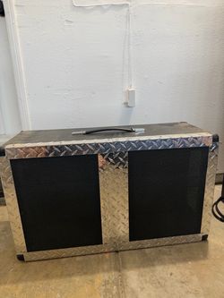 Custom Guitar Cabinet 2x12
