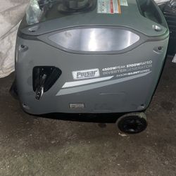 Brand New 4500 Watt Inverter Generator
