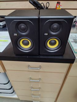 KRK Speaker set