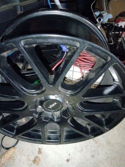 Voxx 18' Rim