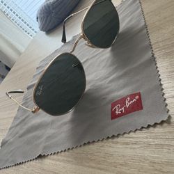 Ray Ban Sunglasses  RB3548N Hexagonal Flat Lenses