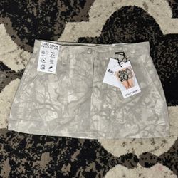 Low-Rise Camo Twill Mini Skirt size 5/27