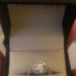 Diamond Engagement Ring 2.5 Ct Center Stone tacori Size 4.75 The Center Stone Has Been Replaced With A Cubic Zirconia And Matching Wedding Band 