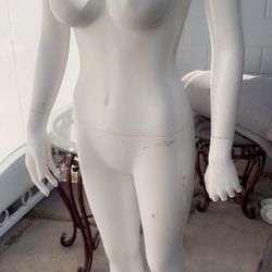 Mannequin 