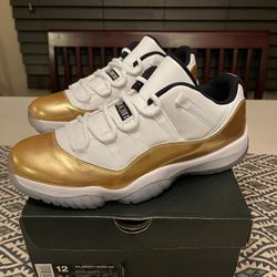 Air Jordan 11 Low Closing Ceremony Size 12
