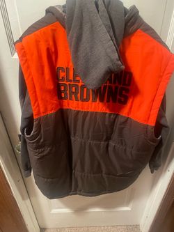 Cleveland Browns NFL Puffer Jacket   Size 2xlwith Hood
