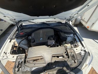 2015 BMW 428i - Motor N20 Bueno  - Titulo Limpio - Chocado - $4900