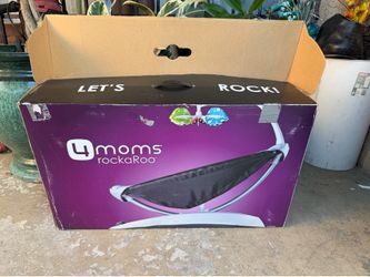 Free 4 Moms RockaRoo