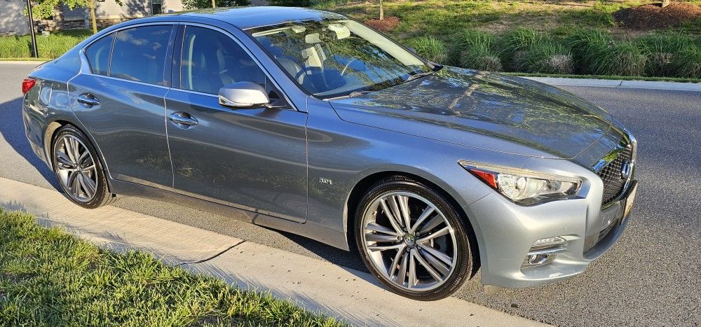 2017 Infiniti Q50