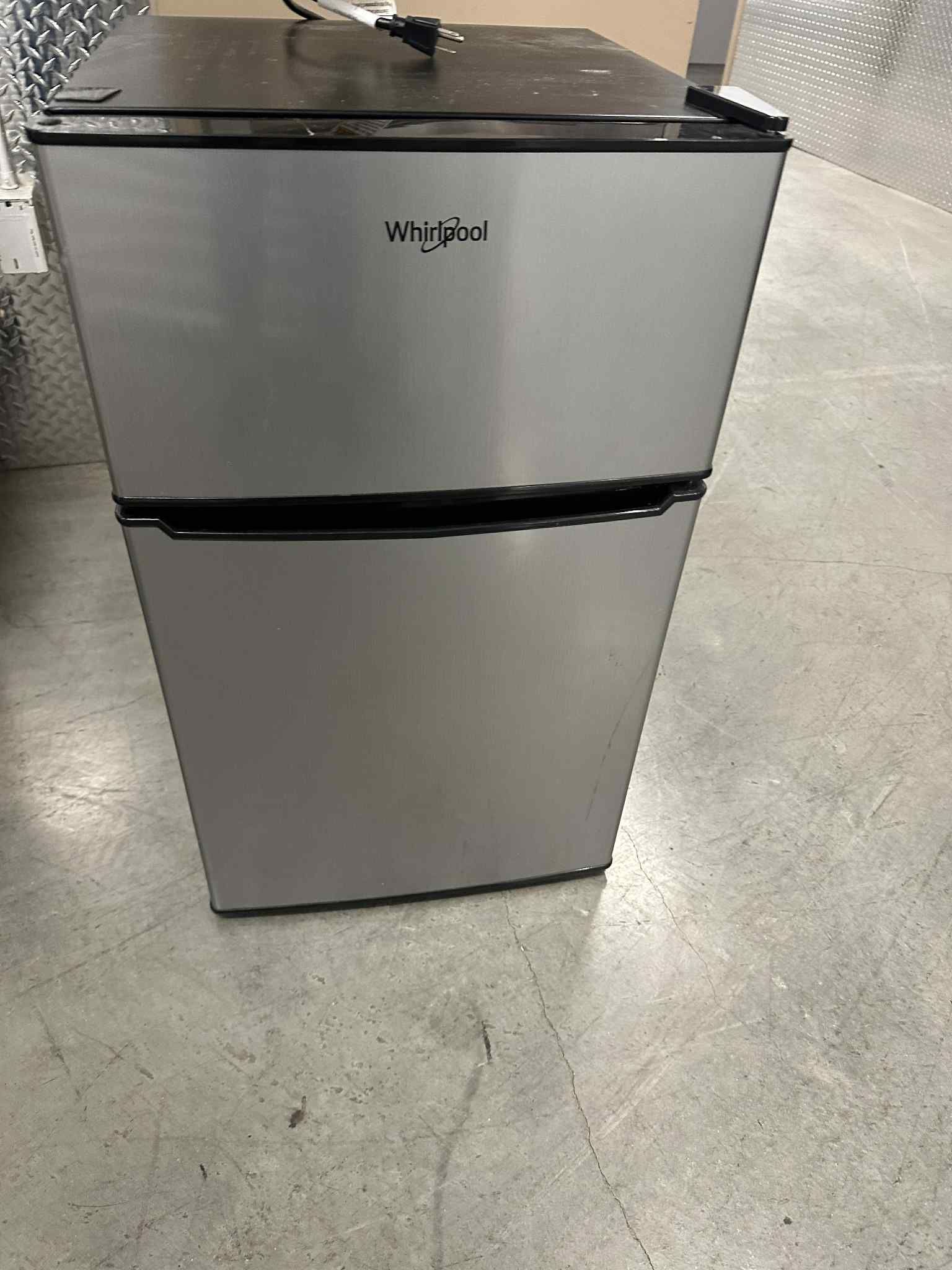 Whirlpool 3.1cu Mini Fridge Stainless
