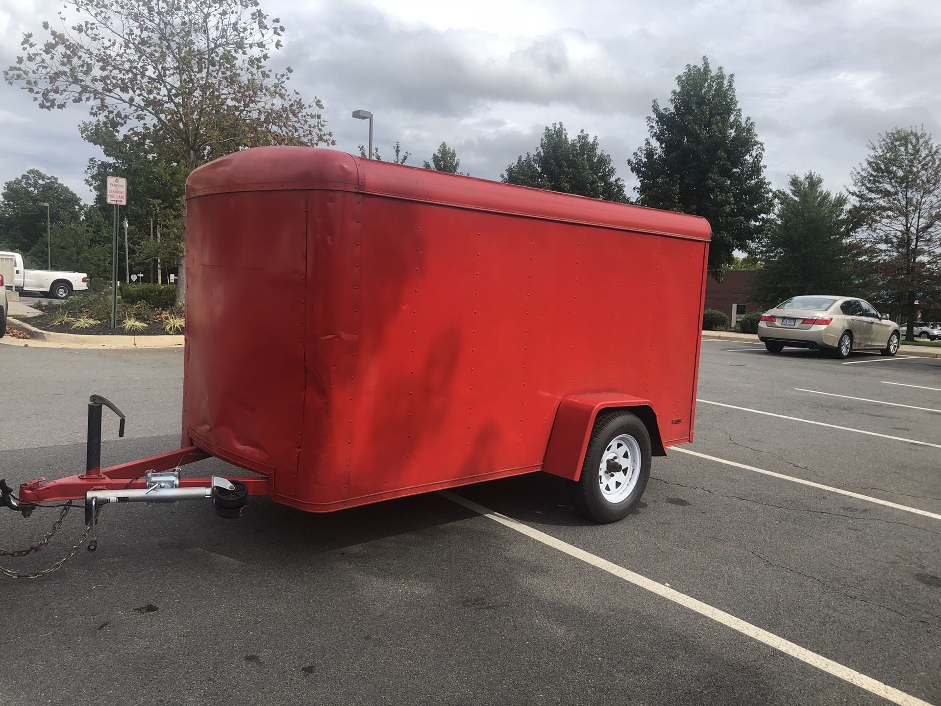 10x5 enclosed trailer