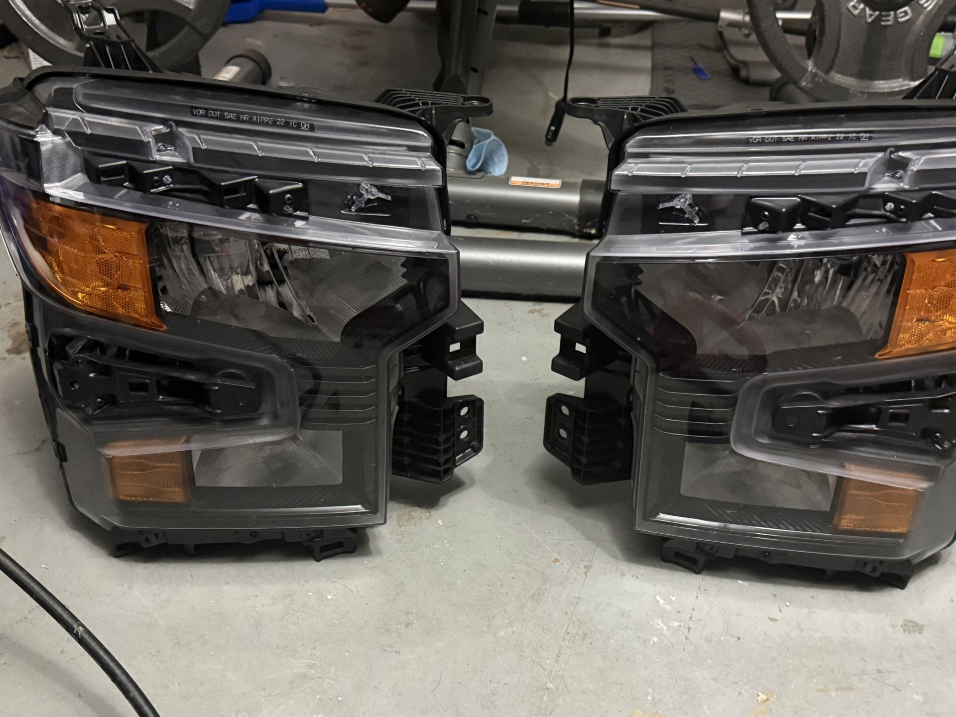 2025 Silverado OEM headlights and grille