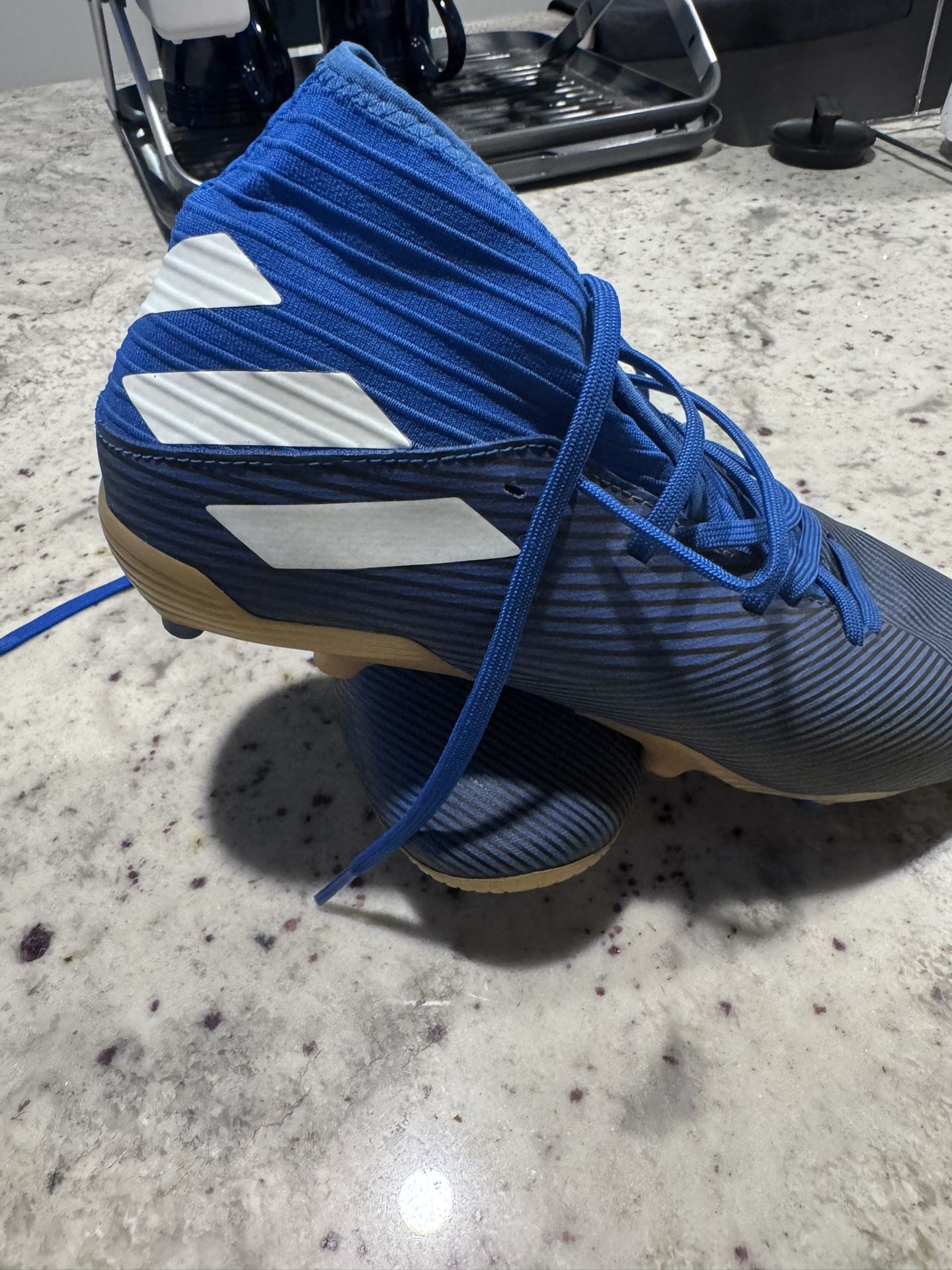 Adidas Nemeziz 19.3 FG Soccer - Size 8.0 $90.00