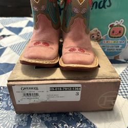 Bby Boots Size 3 