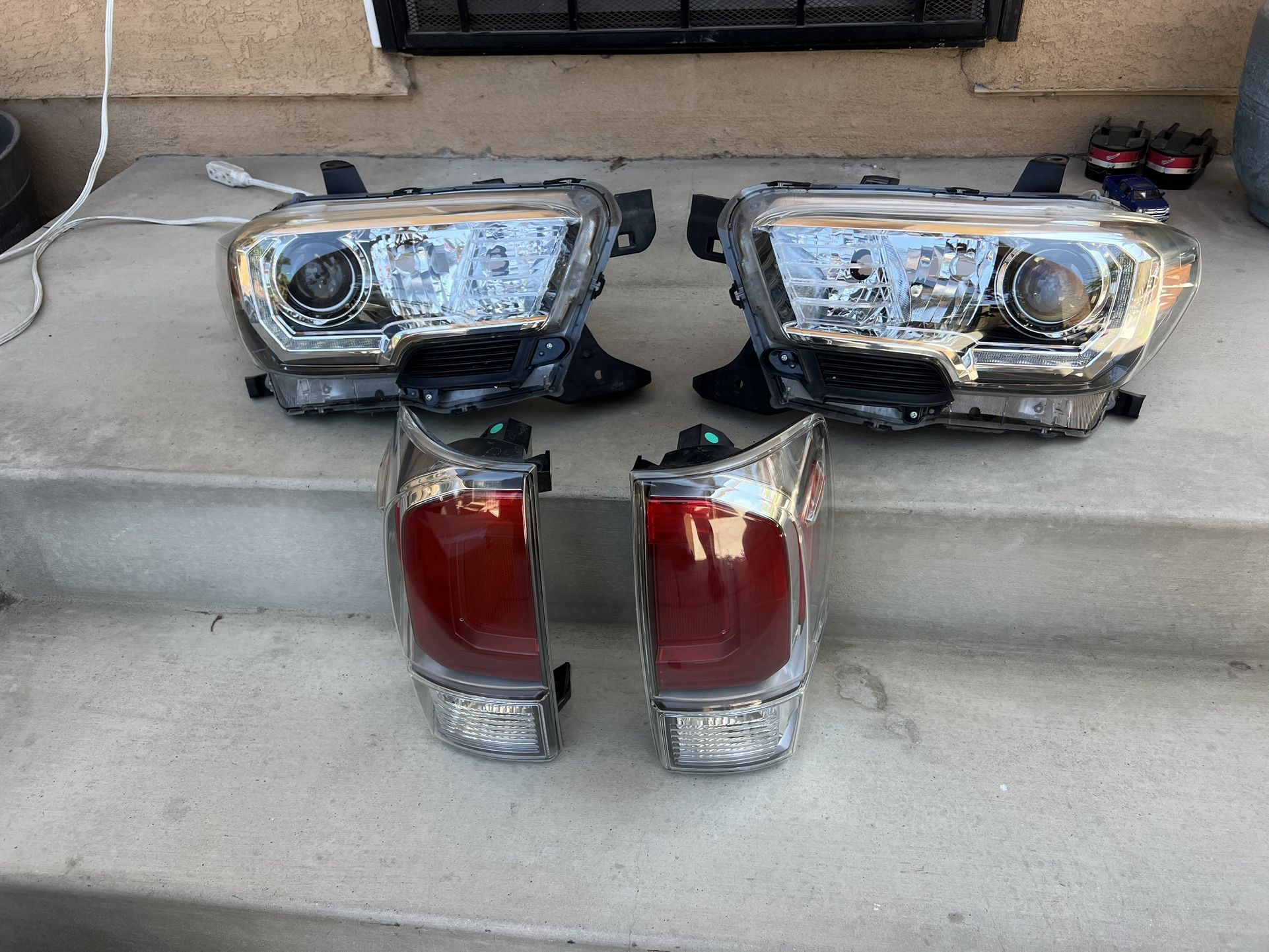 2023 Toyota Tacoma Headlights / And Taillights OEM