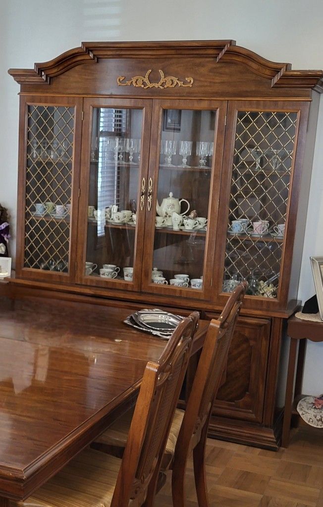 Dining Room Set