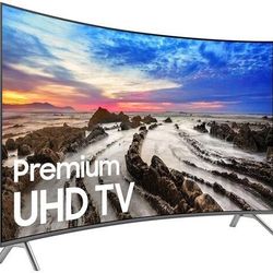 55" UHD 4K Curved Smart TV/ With sound Bar