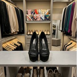 Steve Madden Deanna Black Nubuck Platform Peep-Toe Heels (Size 8M)