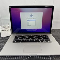 MacBook Pro 499GB 15inch (Amazin condition)