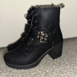 Black Boots
