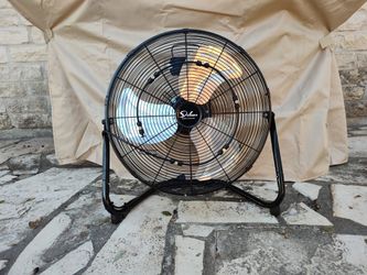 Outdoor Misting Fan - New