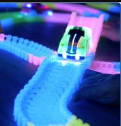Glow tracks