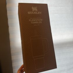 Stanley Tumbler Box