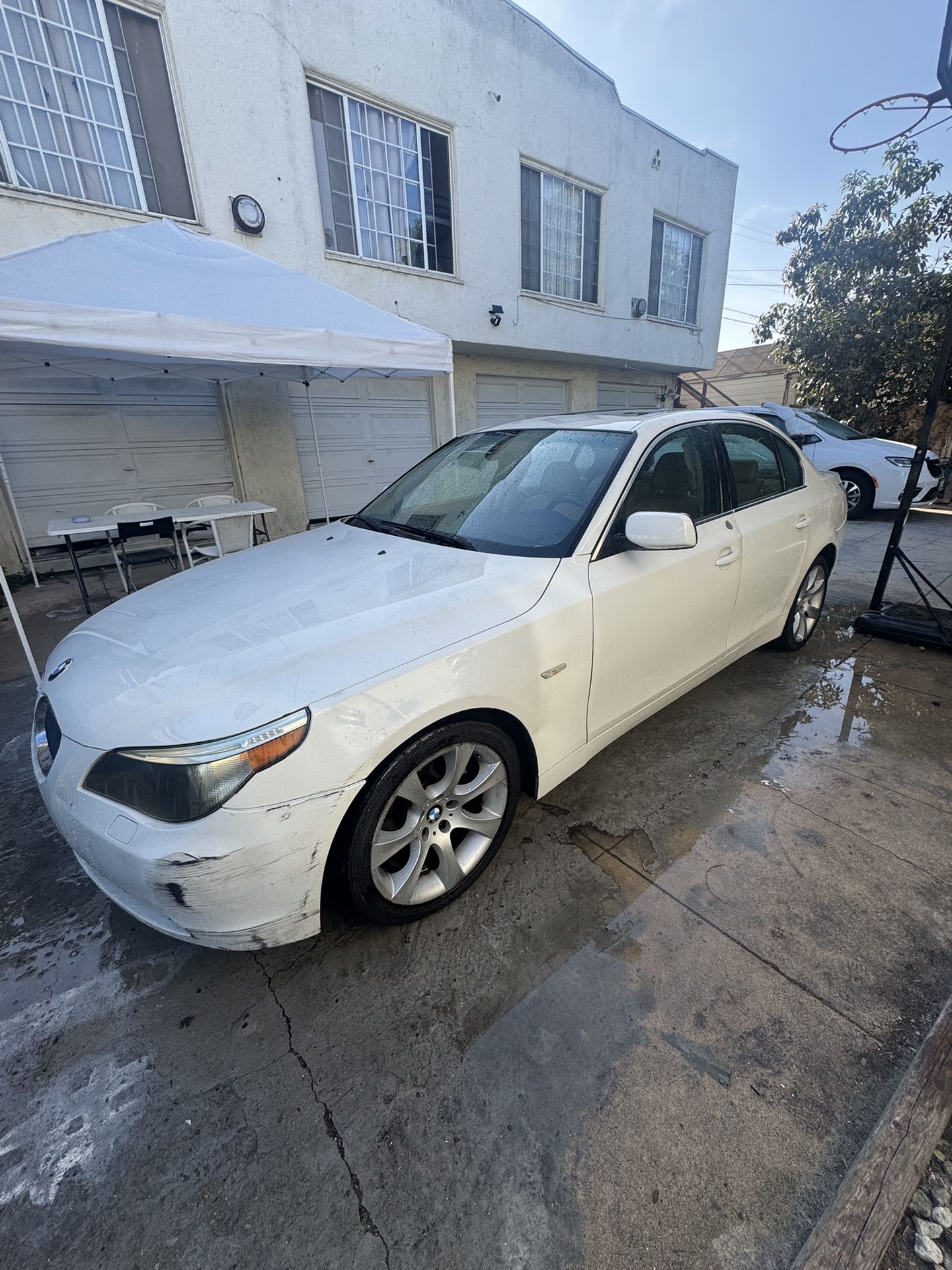 2004 BMW 525i
