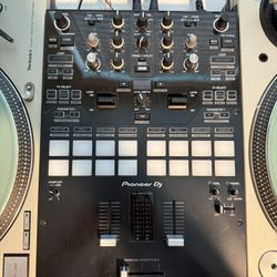 Pioneer DJ Mixer DJM S7
