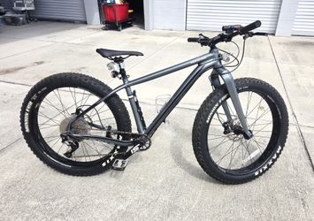 2021 SmartForm C1 Alloy Cannondale Fat Caad 1 Fat Bike 27.5 Great Condition!