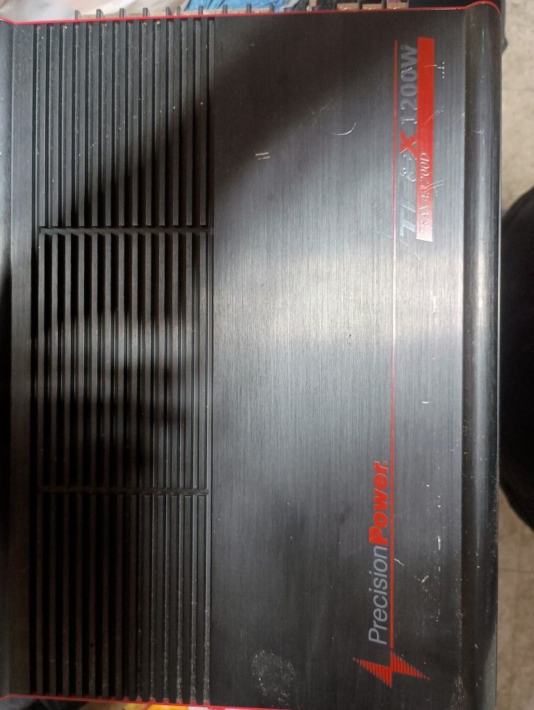 TRAX 4 CHANNEL CAR AMPLIFIER