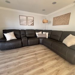 Leather Sectional Couch 