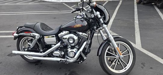 2010 Harley Davidson Dyna Low