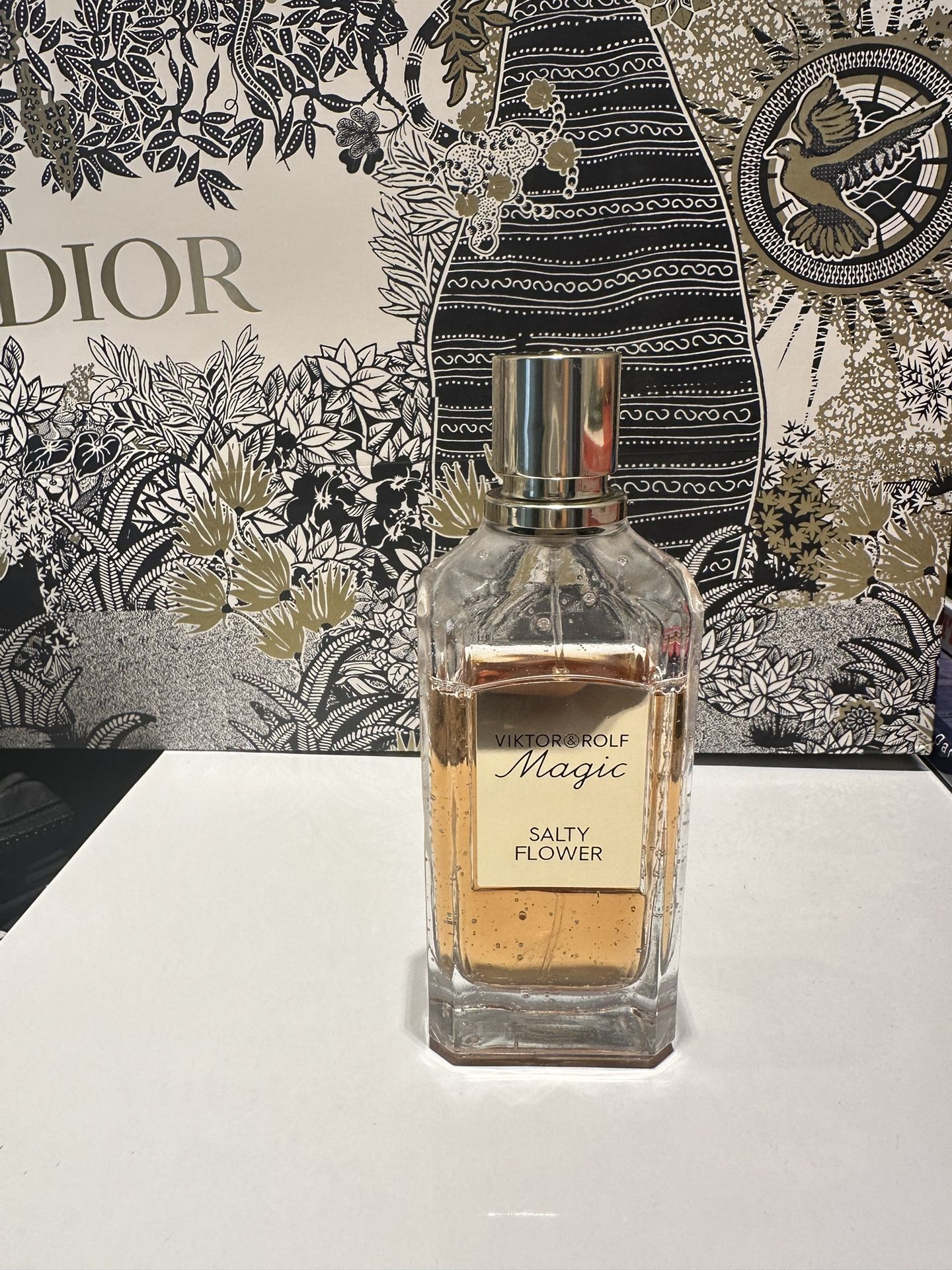 Salty Flower Viktor&Rol