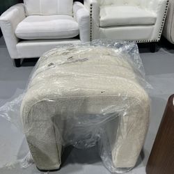 M-New Ottoman Stool, Footrest for Couch, Modern Vanity Stool for Make-up Room, Living Room and Entryway, Small Cute Footstool , Beige