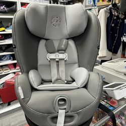 Cybex Sirona S with SensorSafe™ Rotatable Convertible Car Seat