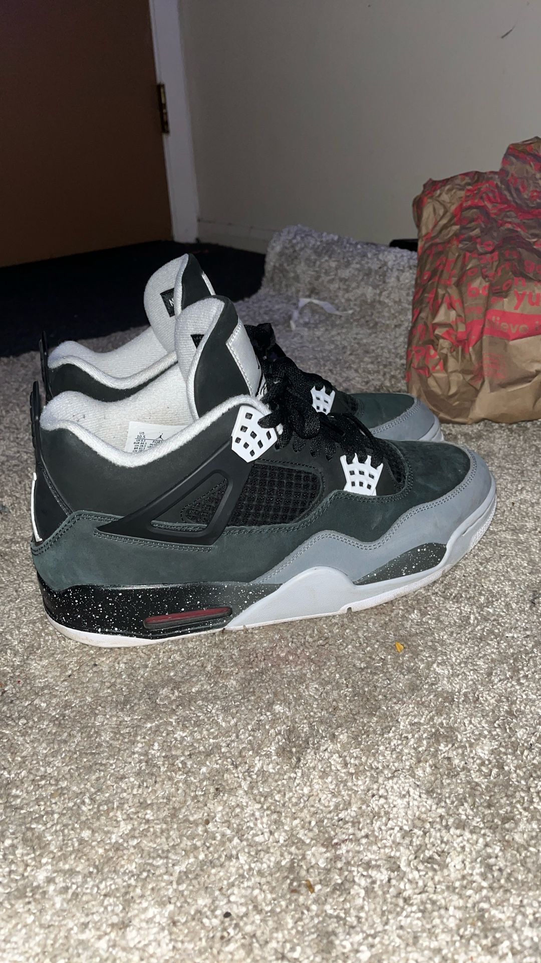 Air Jordan 4 Retro Fear 2024