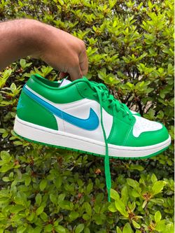 Low top Nikes for sale 60$
