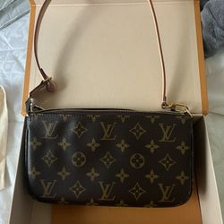 LV Pochette Accessories  