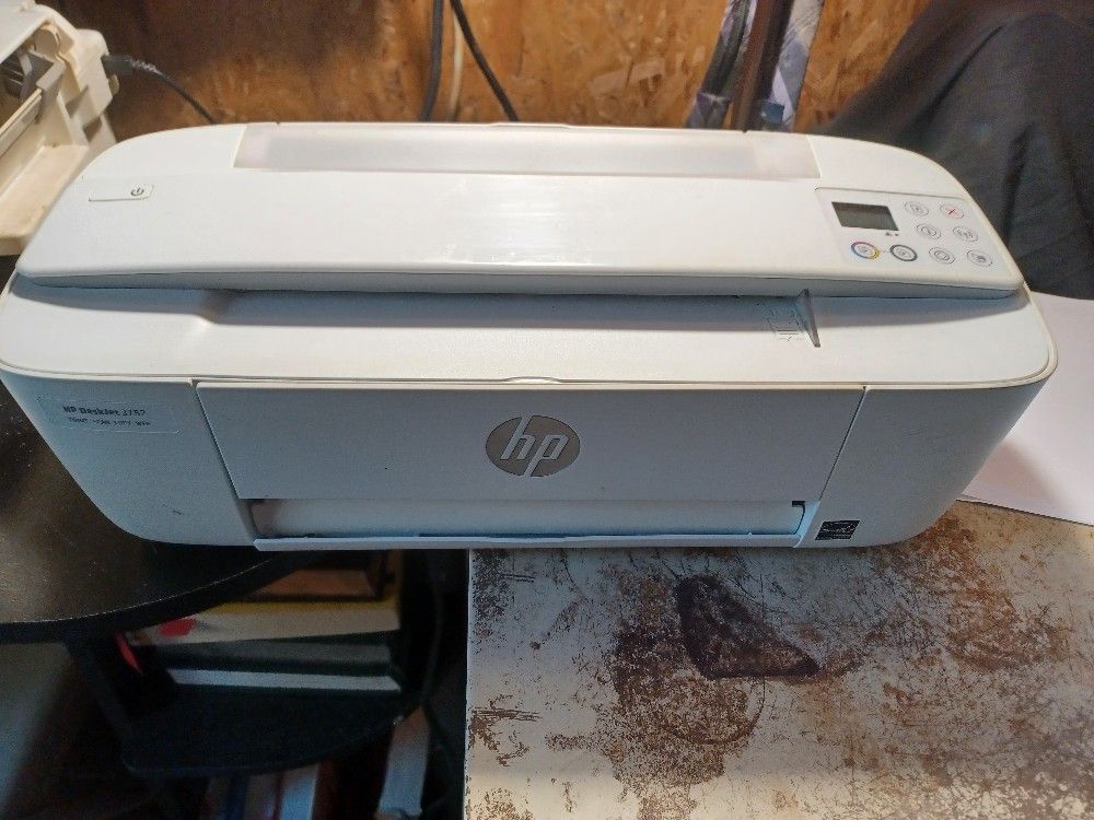 Hp DeskJet 3752