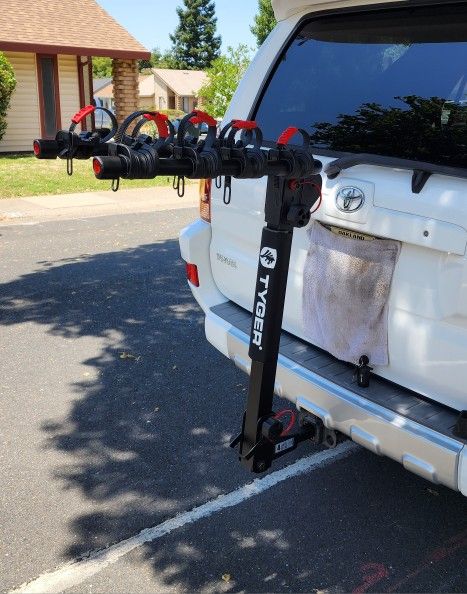 Tyger 4-bike Carrier Rack Compatible with both 1-1/4'' and 2'' Hitch Receiver