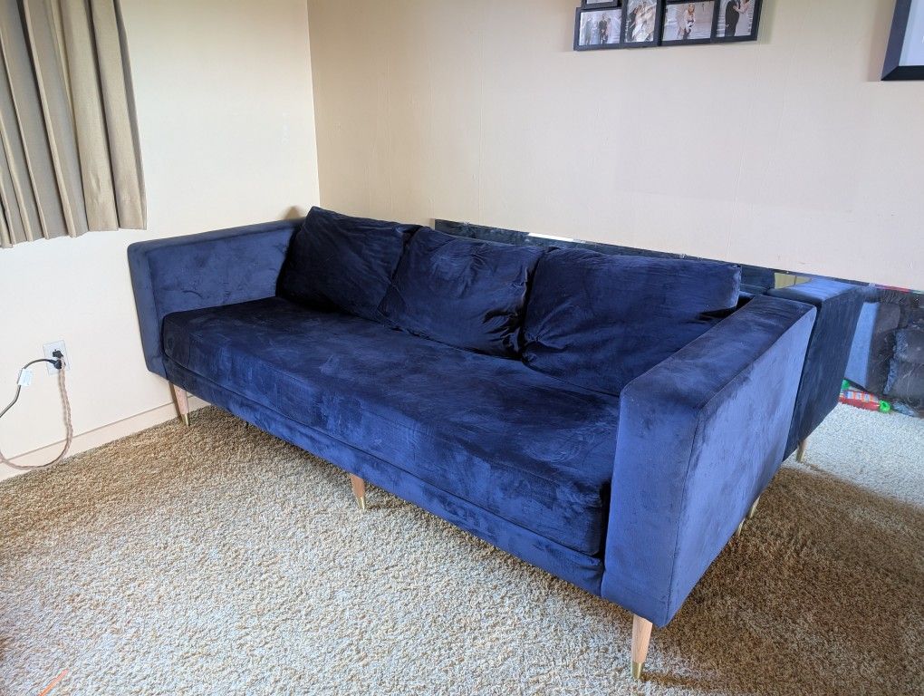 Sabai Essential Sofa