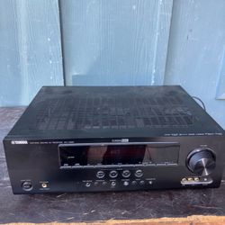 Yamaha RX-V665 7.2 Channel AV Receiver HDMI Dolby TrueHD DTS-HD Tested Works