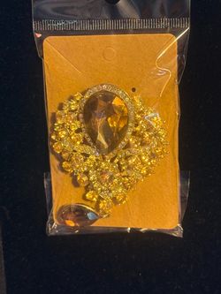 Brooch