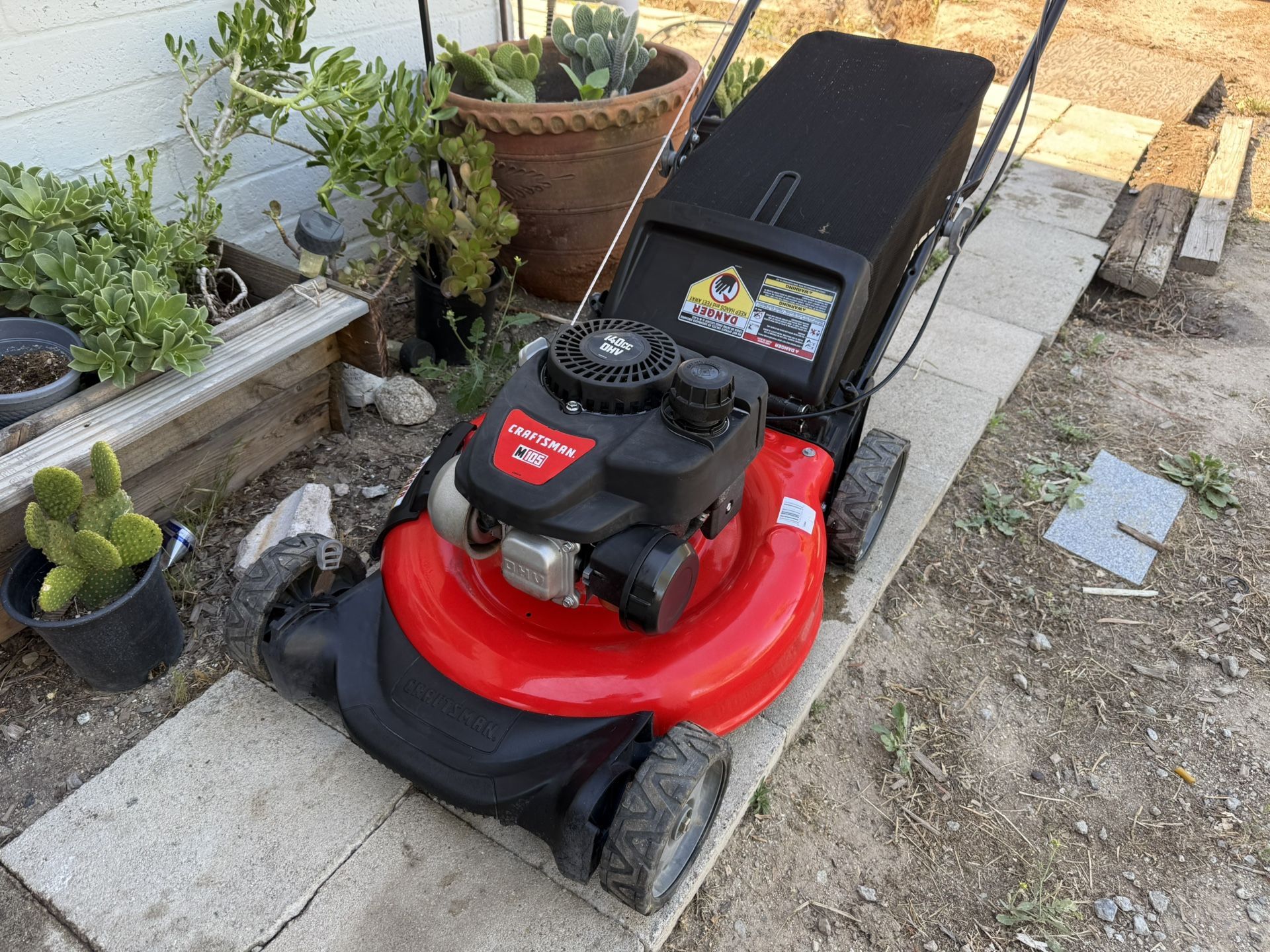 Lawn Mower 