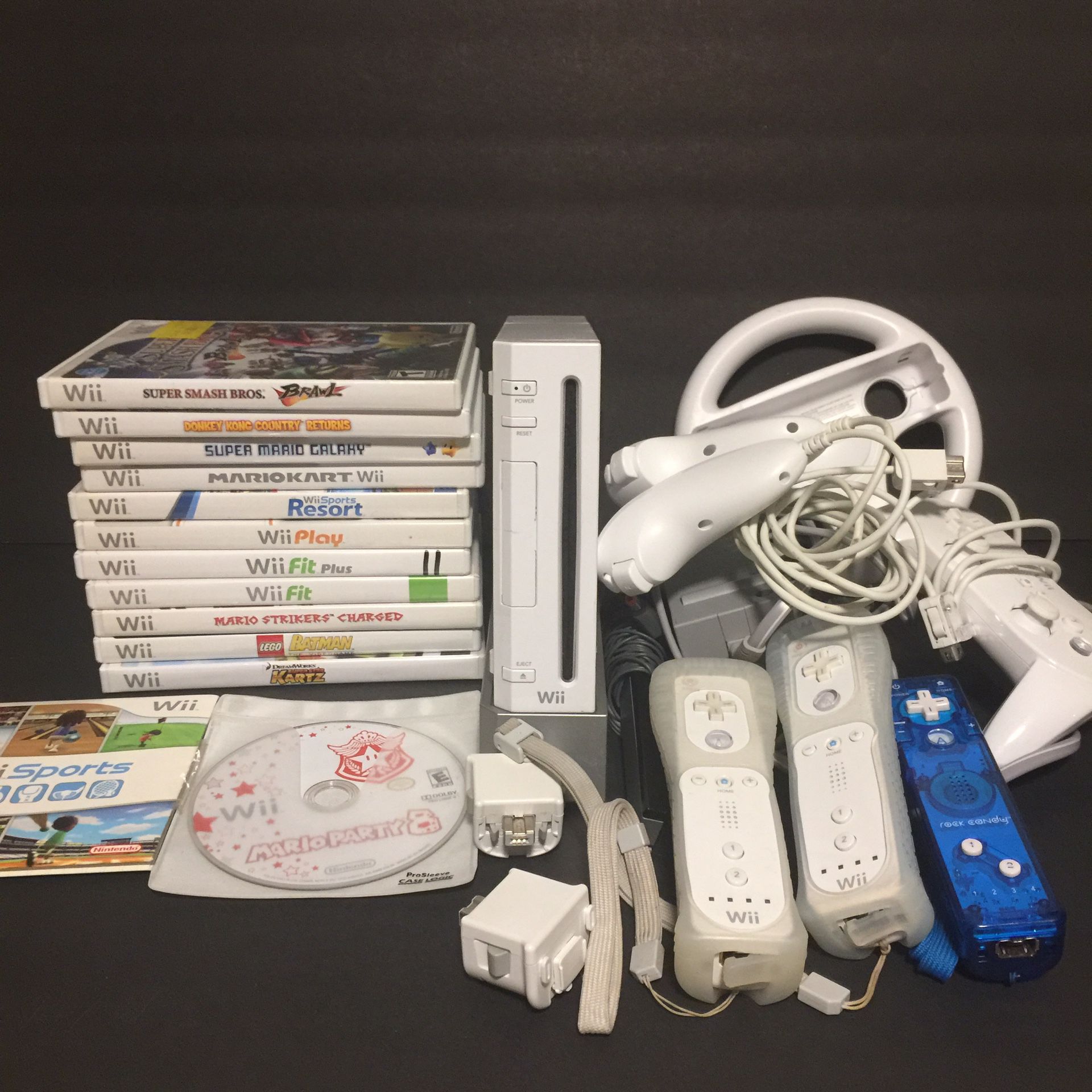Wii Bundle with 13 Games, remotes and more